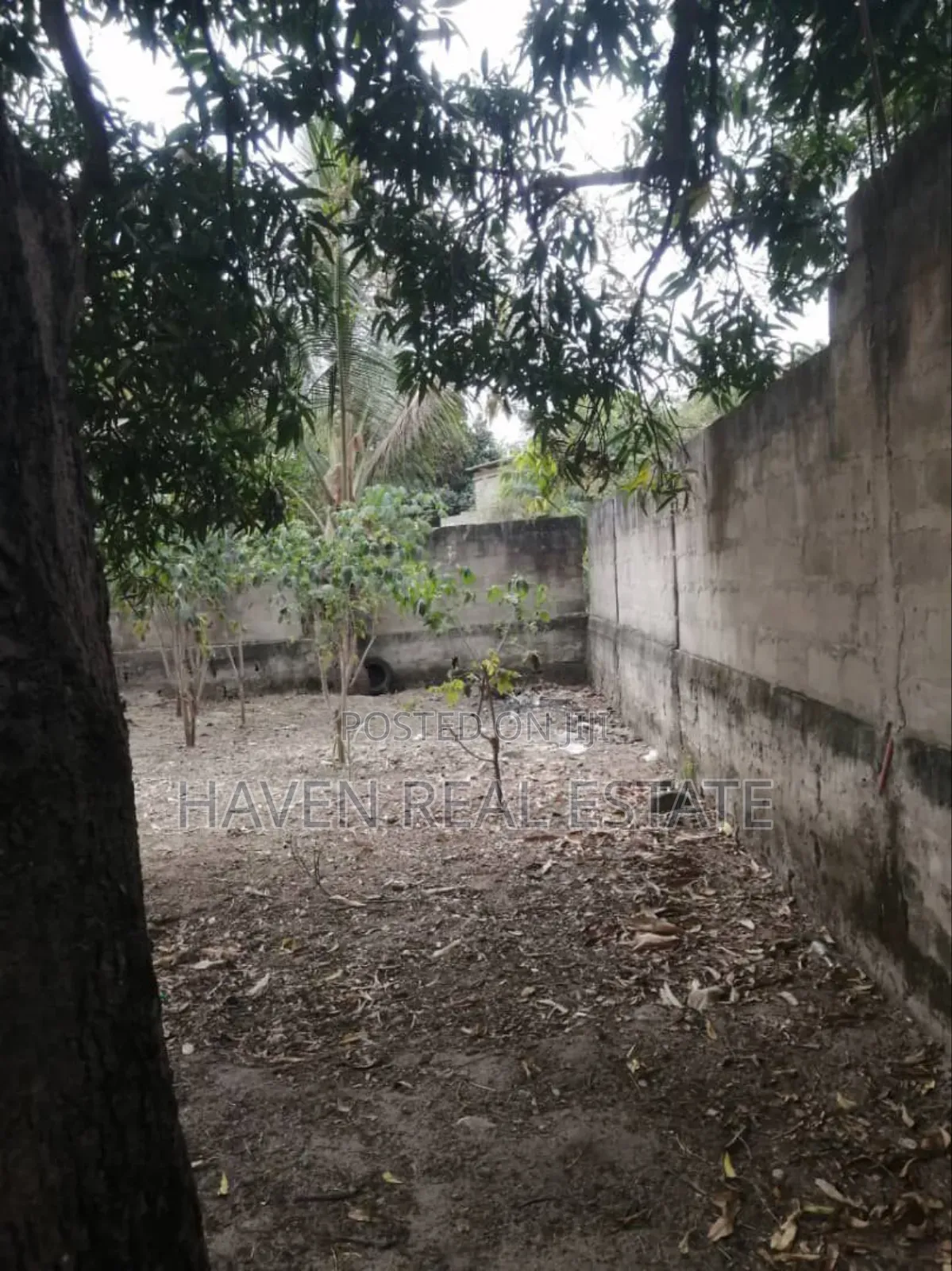 5bdrm House in Kibamba for sale