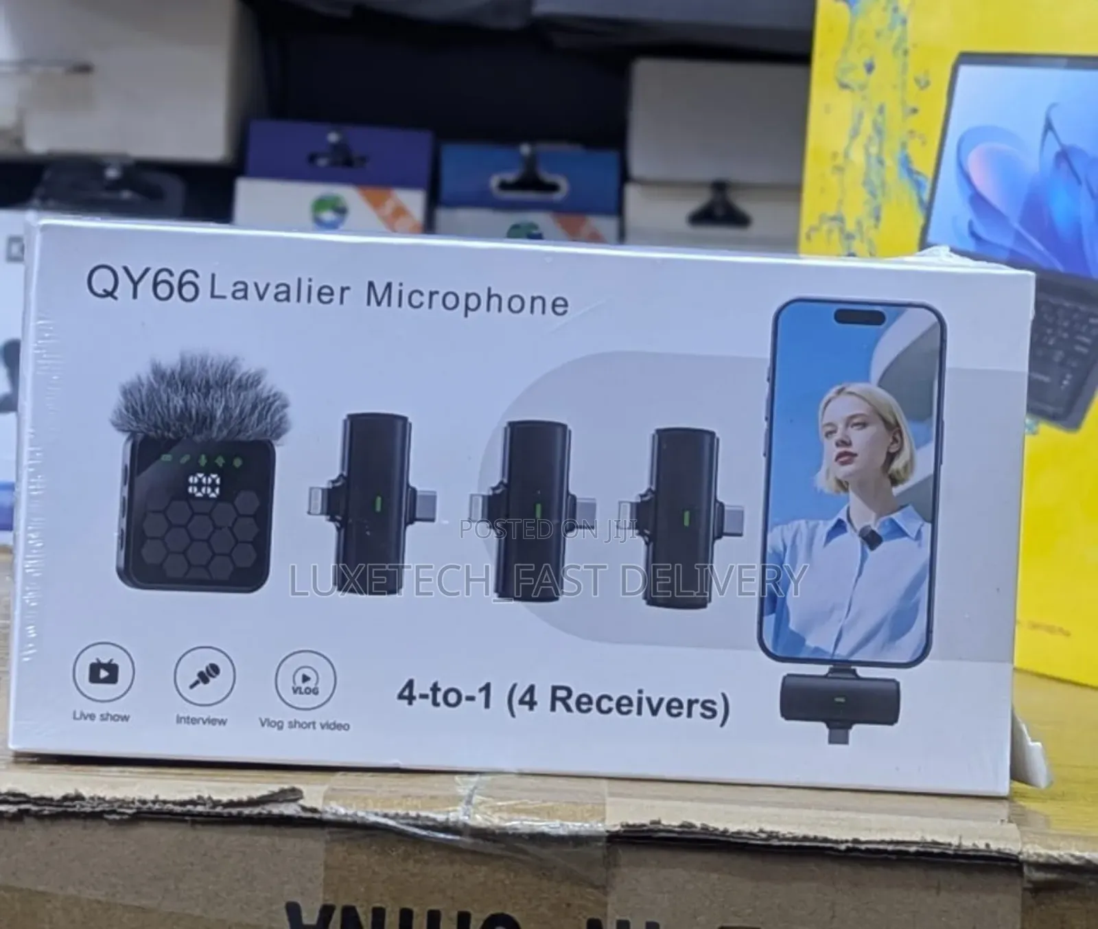 Qy66 4-to-1 Wireless Microphone With 1 Transmitter and 4 Receivers