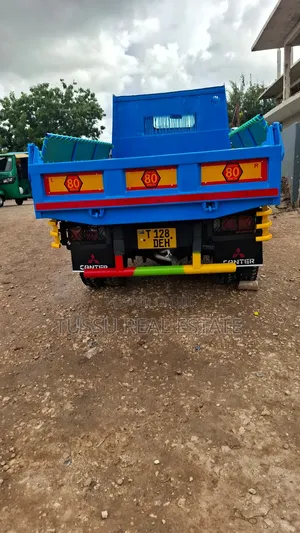 Mitsubishi Canter 1998 Blue