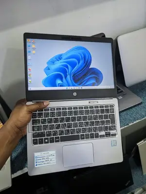 New Laptop HP EliteBook Folio G1 8GB Intel Core i5 SSD 256GB