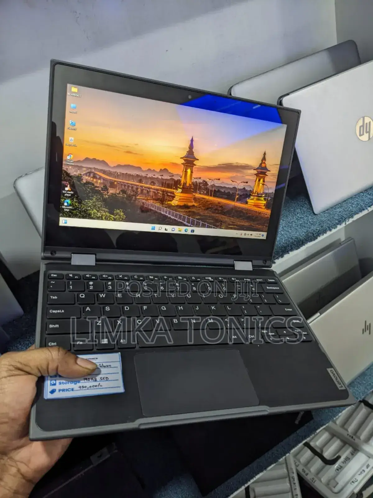 Laptop Lenovo 300e 4GB Intel Celeron SSD 160GB