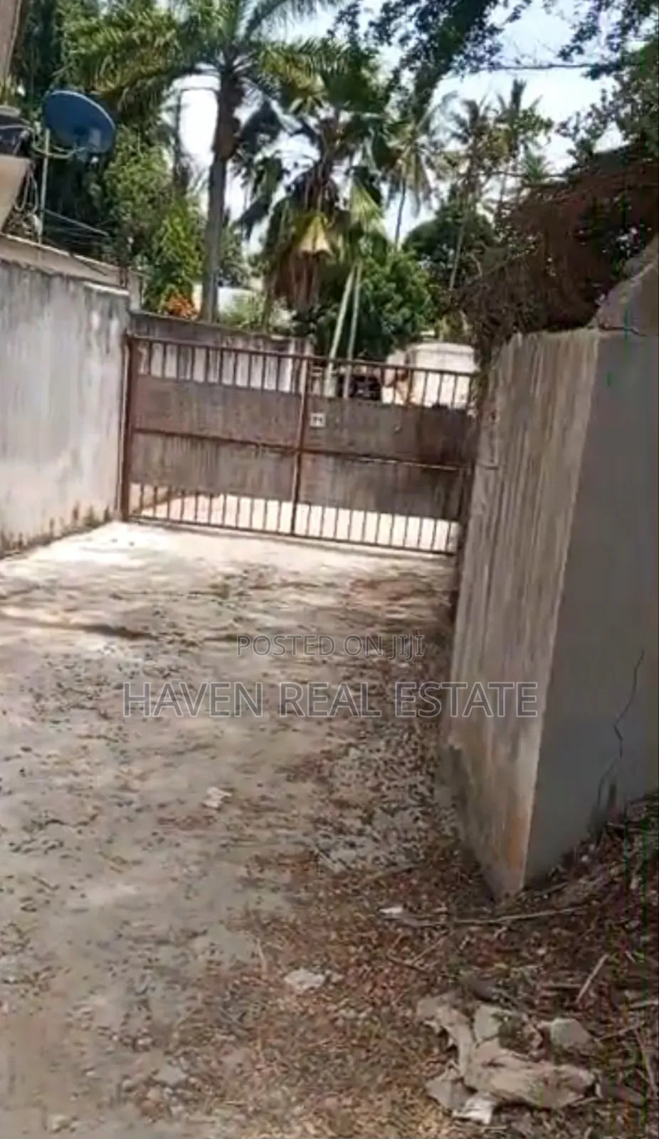 1 Acre Plot for Sale at Upanga