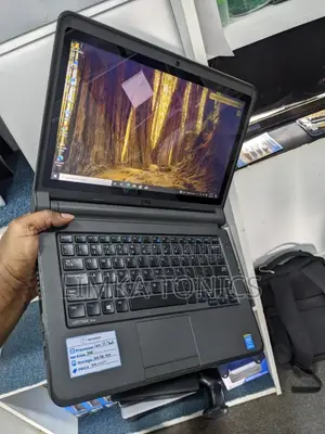 New Laptop Dell Latitude 13 3340 8GB Intel Core i3 HDD 500GB