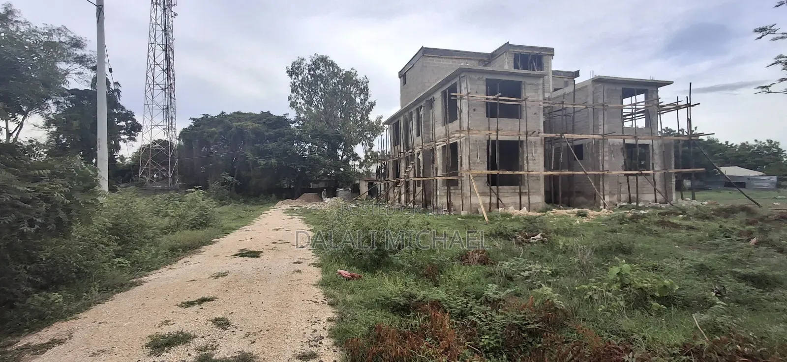 Plot for Sale Bahari Beach.!!