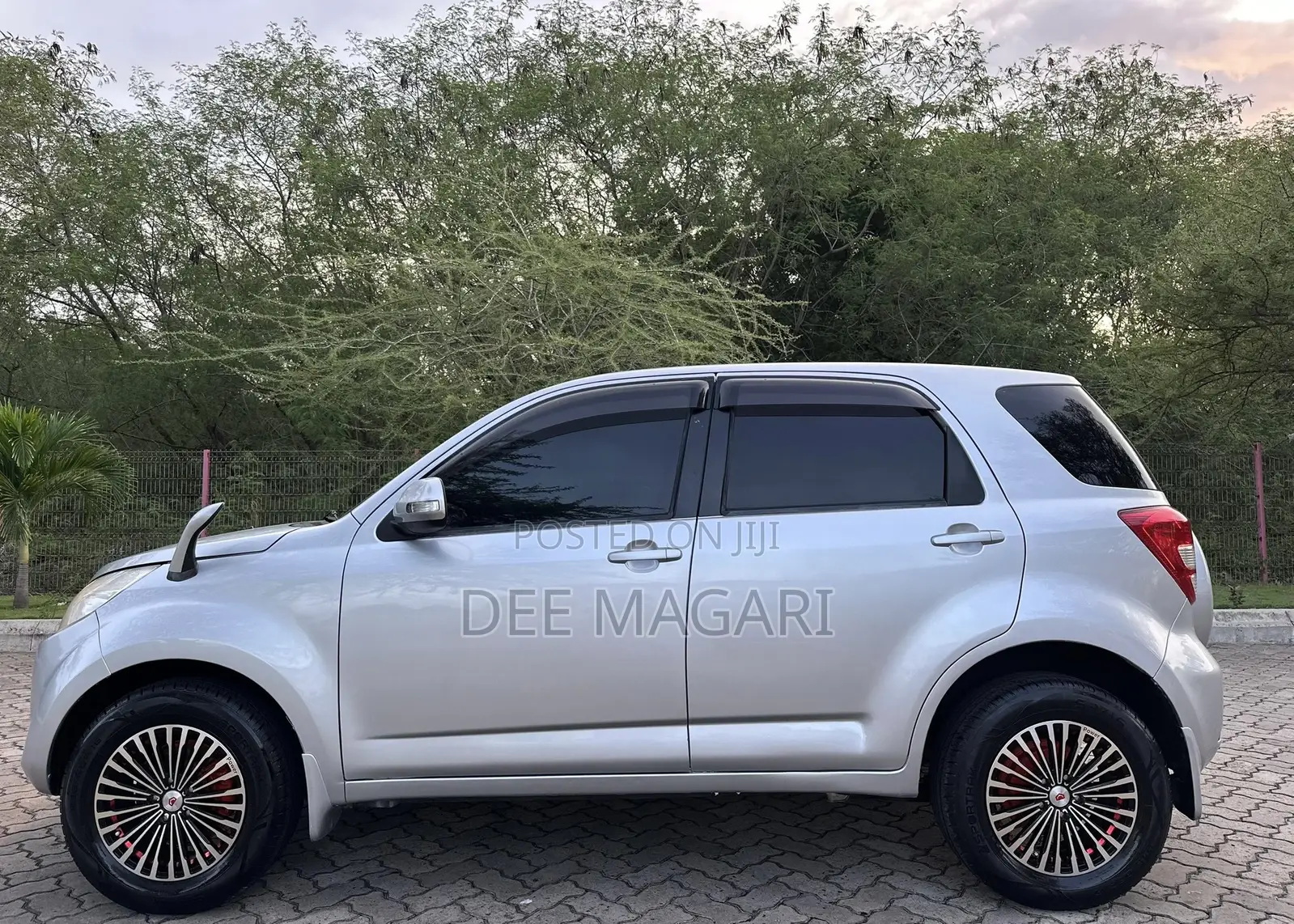 Toyota Rush 2006 Silver
