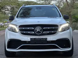 Mercedes-Benz GLS-Class 2017 White