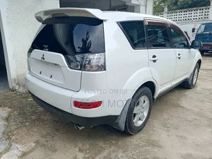 Mitsubishi Outlander 2.4 Automatic 2008 White