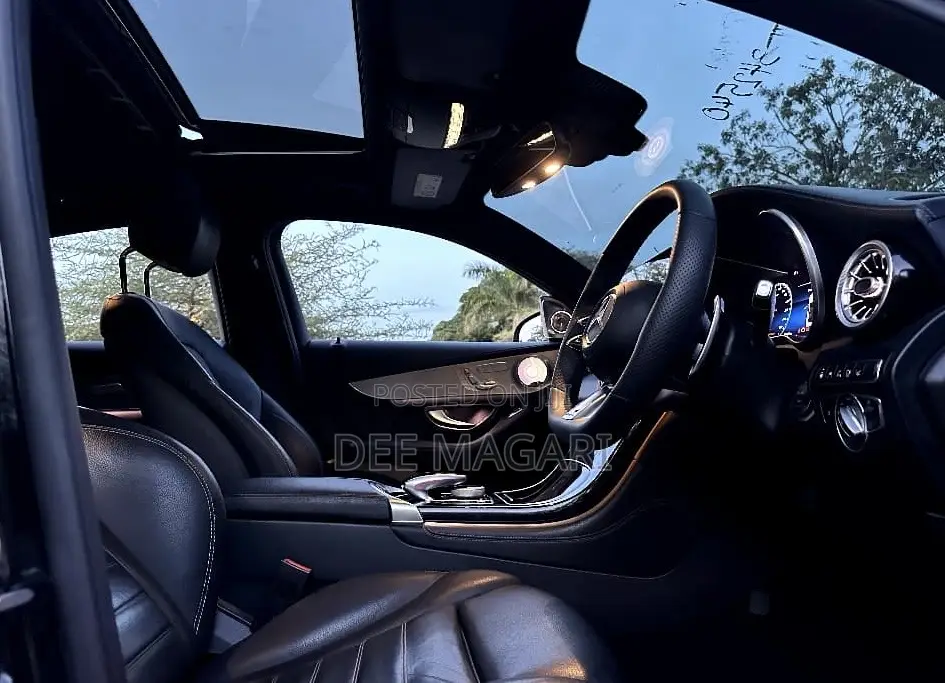 Mercedes-Benz GLC-Class 2017 Black