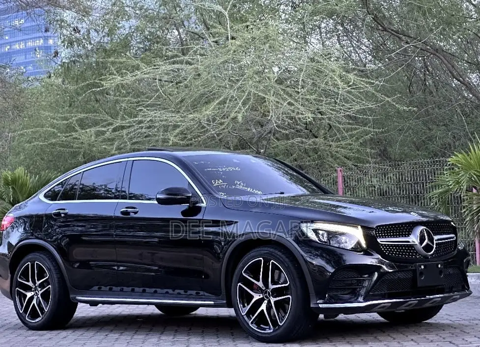 Mercedes-Benz GLC-Class 2017 Black