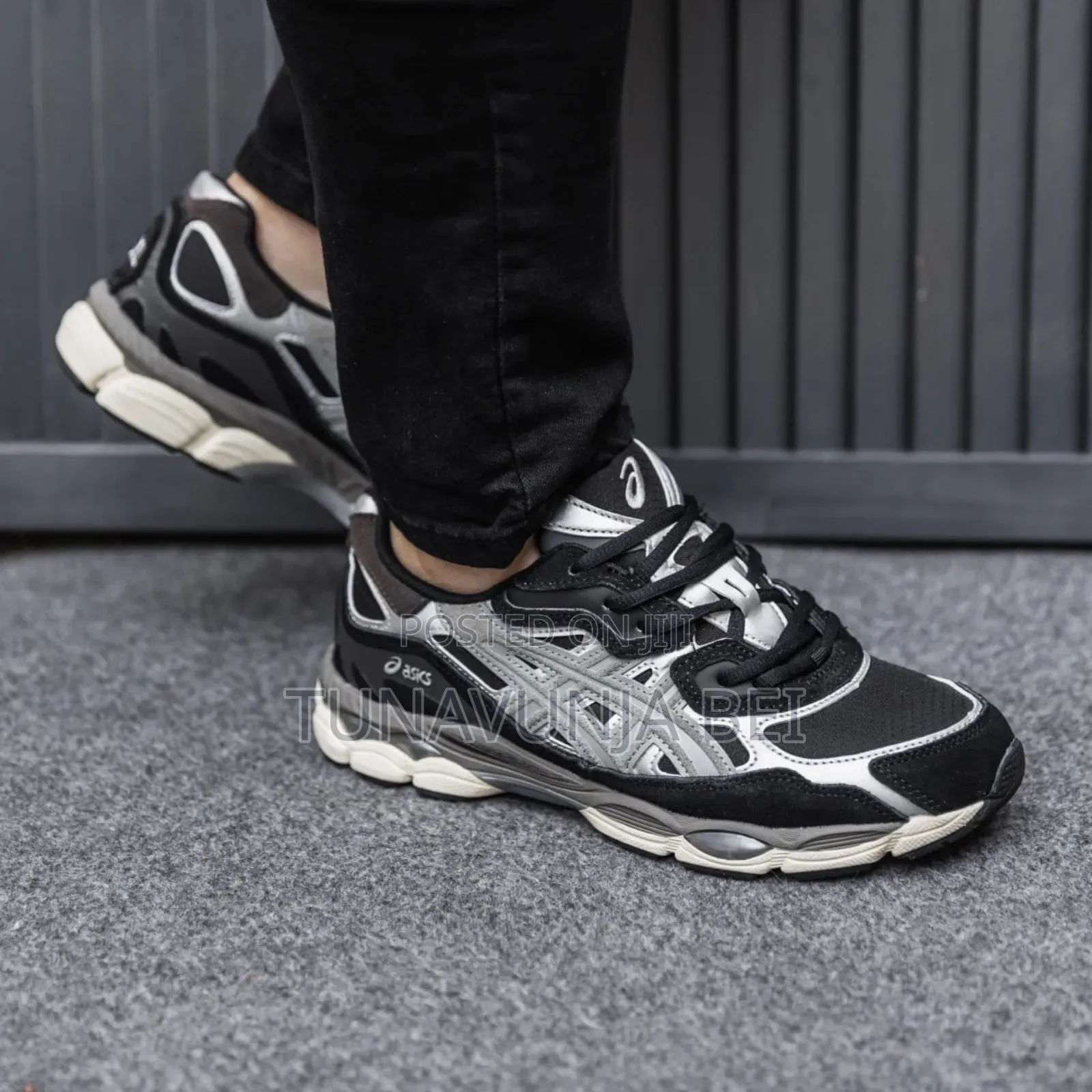 Original Sneakers Asics Brand