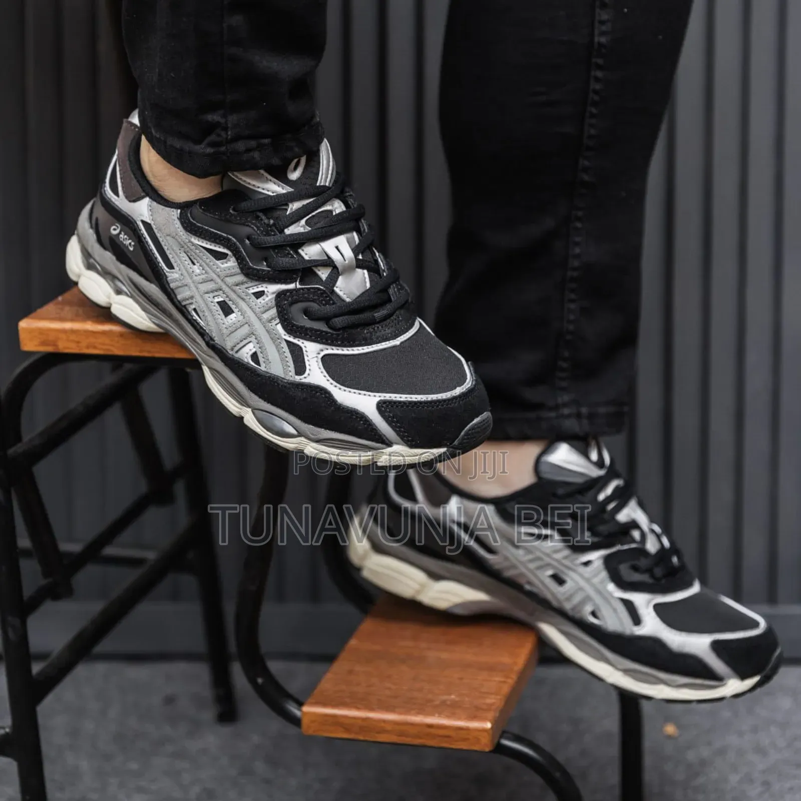 Original Sneakers Asics Brand