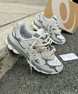 Original Sneakers Asics Brand