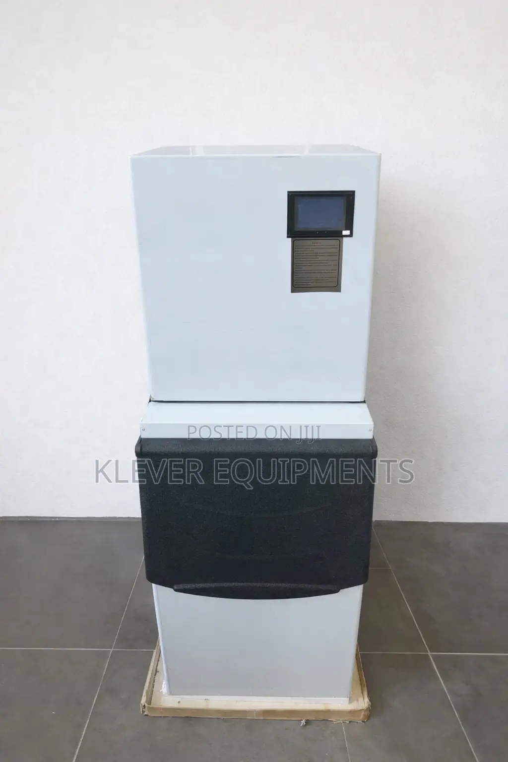 200kg/Day Commercial Ice Cube Machine