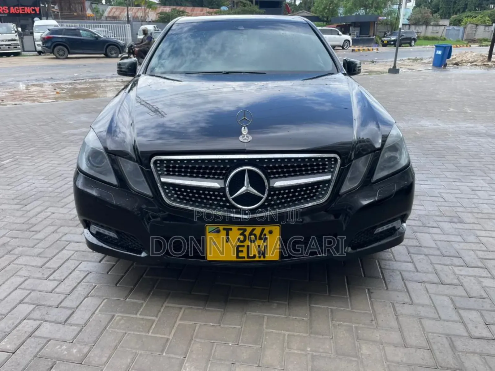 Mercedes-Benz E250 2011 Black