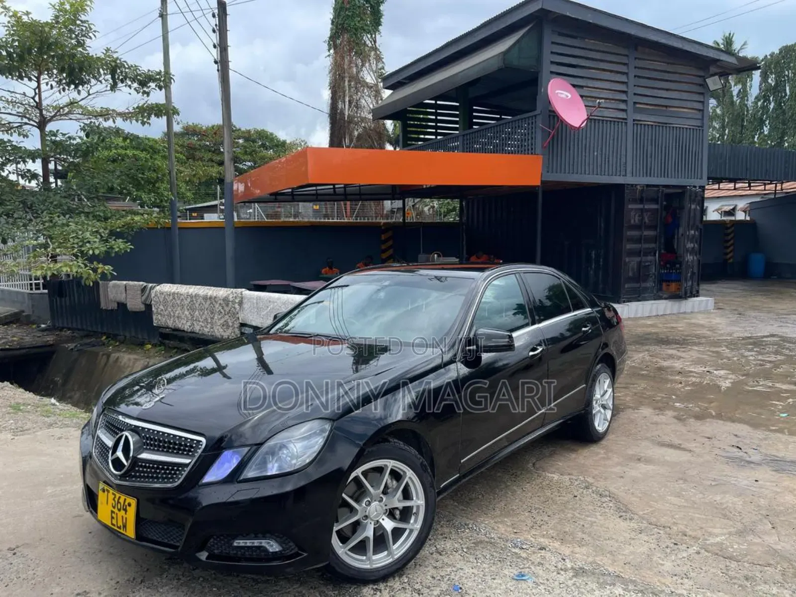 Mercedes-Benz E250 2011 Black