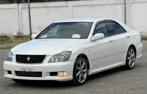 Toyota Crown 2006 Pearl