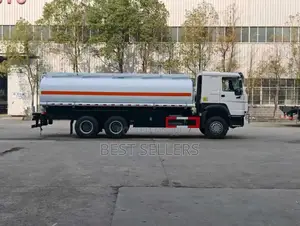 Howo 371hp Oil Tanker