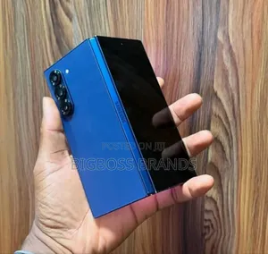 New Samsung Galaxy Z Fold6 256 GB
