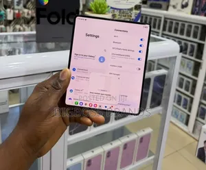 New Samsung Galaxy Z Fold4 512 GB