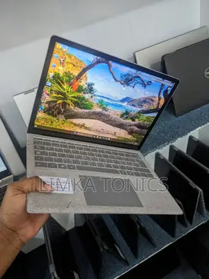 New Laptop Microsoft Surface Laptop 3 8GB Intel Core i5 SSD 256GB