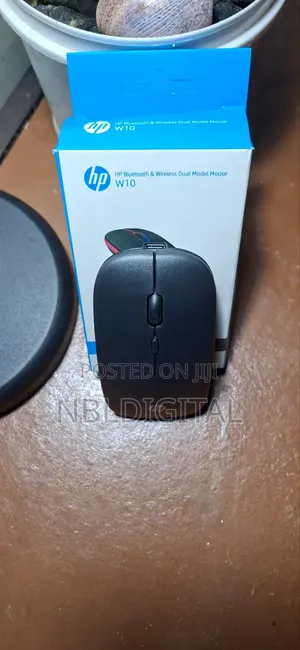 Rechargeable Wireless Mouse With 2.4ghz Wireless Dongle and Bluetooth