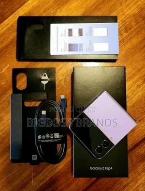 New Samsung Galaxy Z Flip4 512 GB