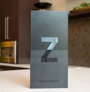 New Samsung Galaxy Z Flip 3 128 GB