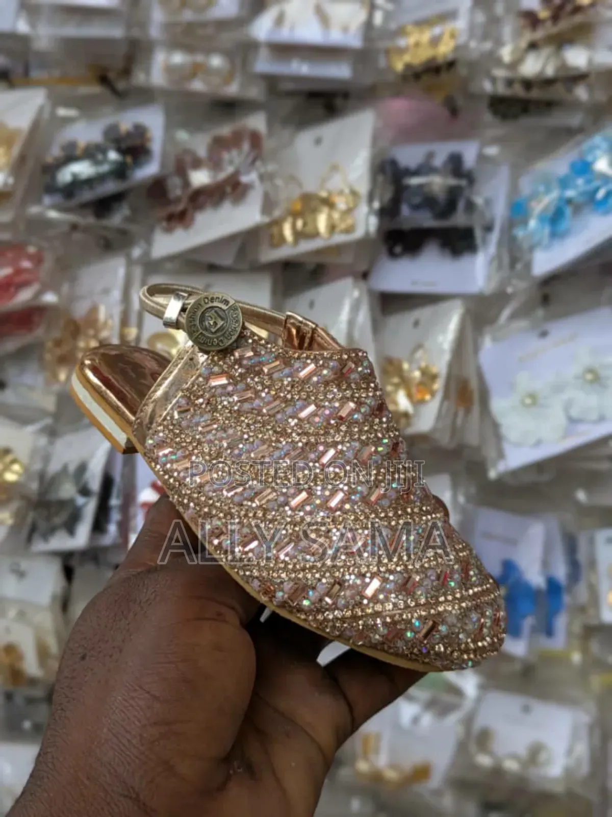 Girls Shoes Material Lealeather Ice Good Quality