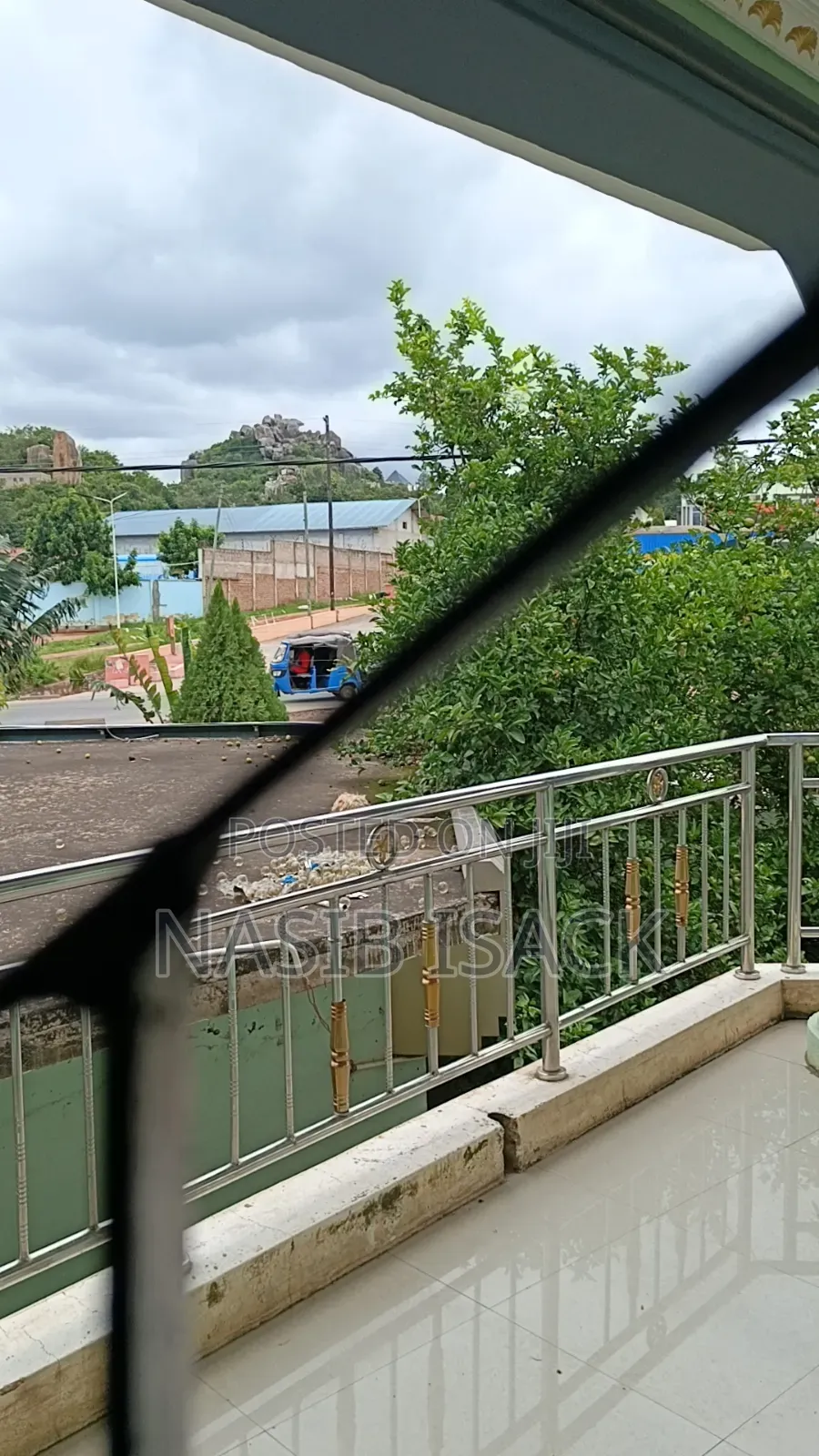 Furnished 7bdrm House in Mkolani for sale