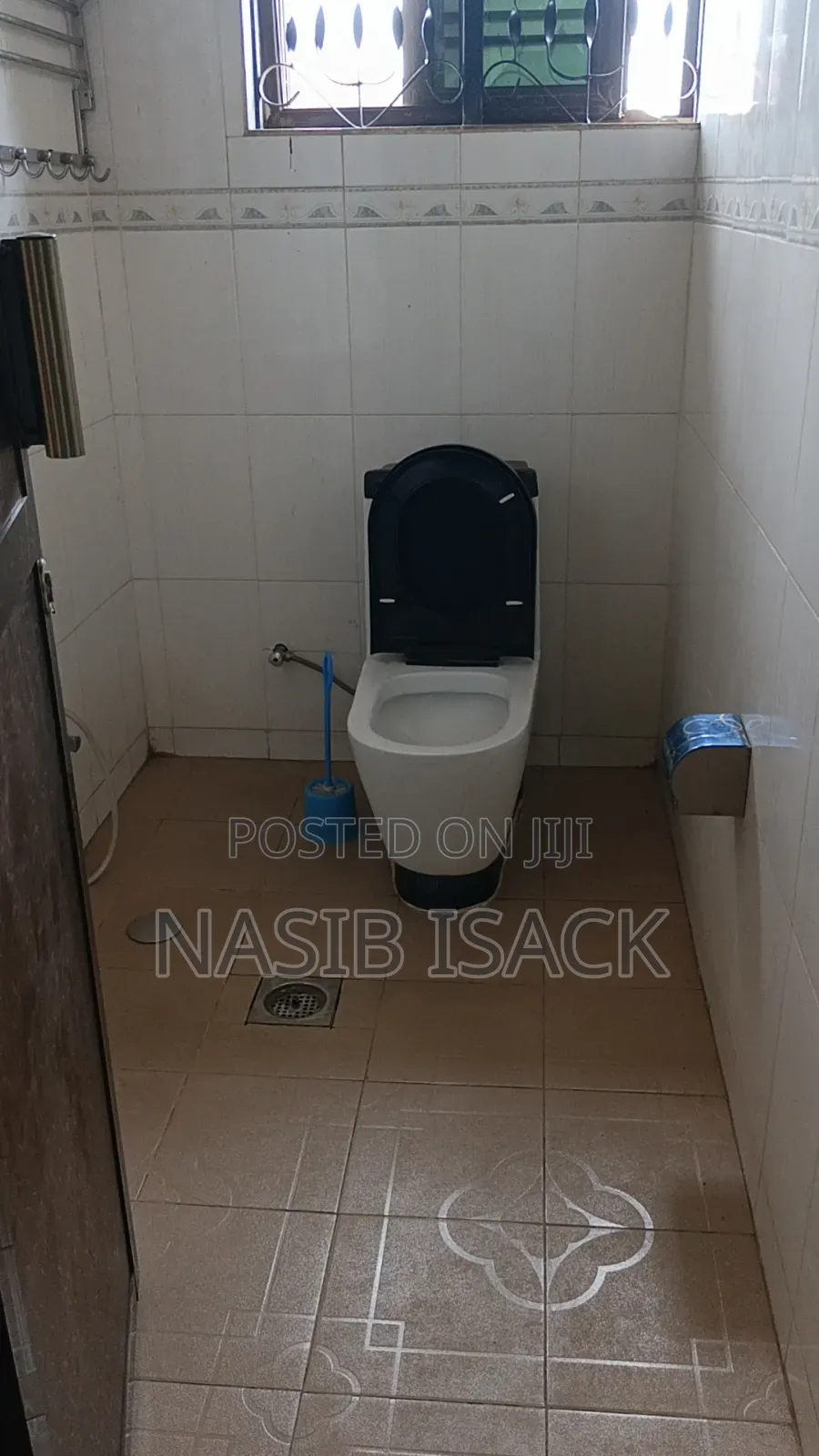Furnished 7bdrm House in Mkolani for sale