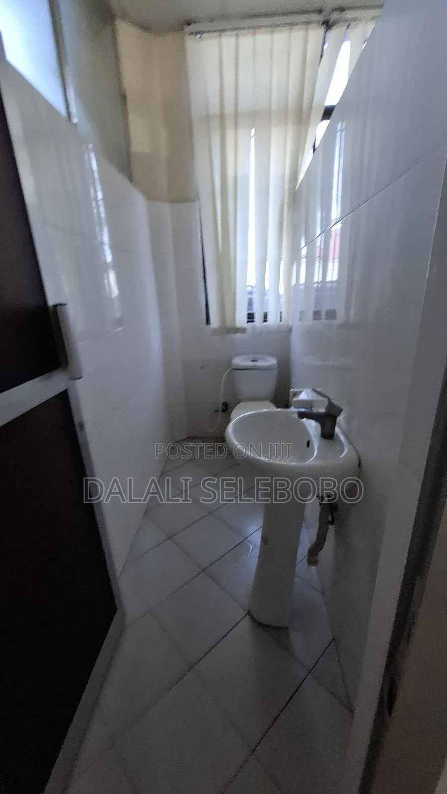 Privatte Office Ground Floor Partshen Available