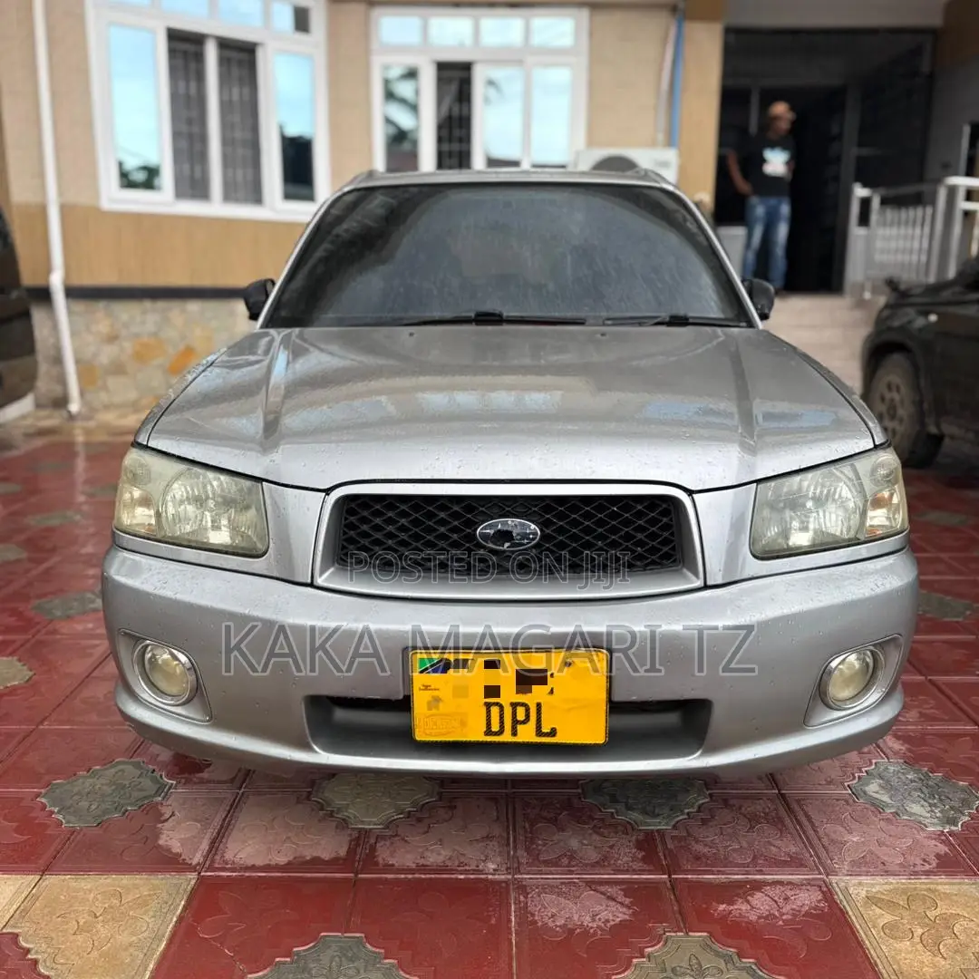Subaru Forester 2004 Gold