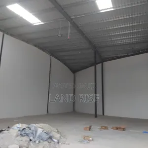580 SQM Warehouse for Rent