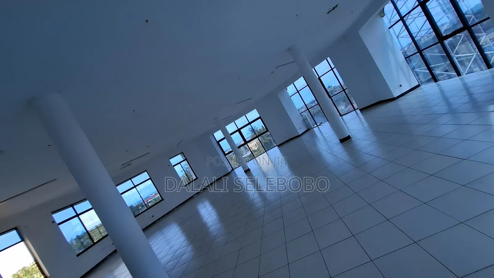 Privatte Office Flow 3 Big Spaces