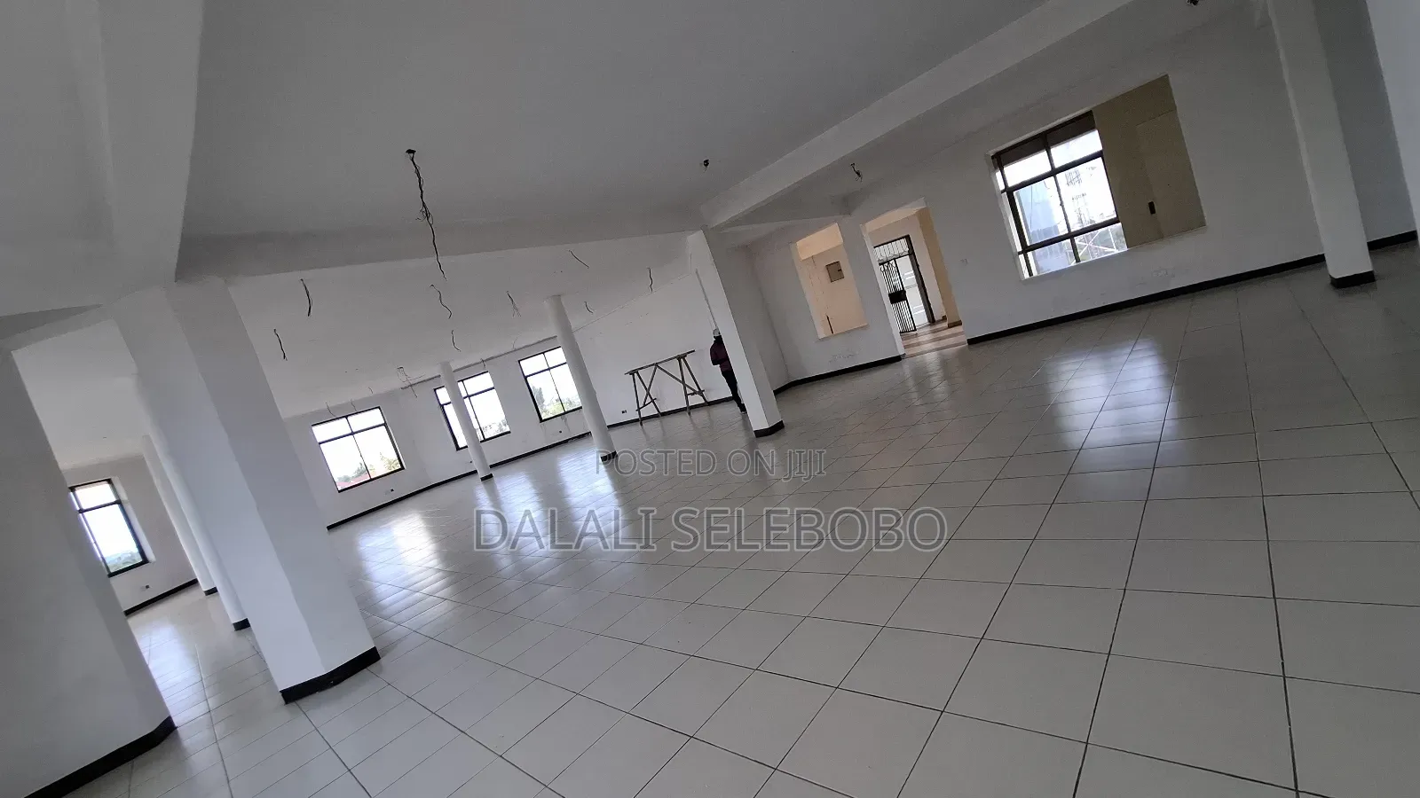 Privatte Office Flow 3 Big Spaces