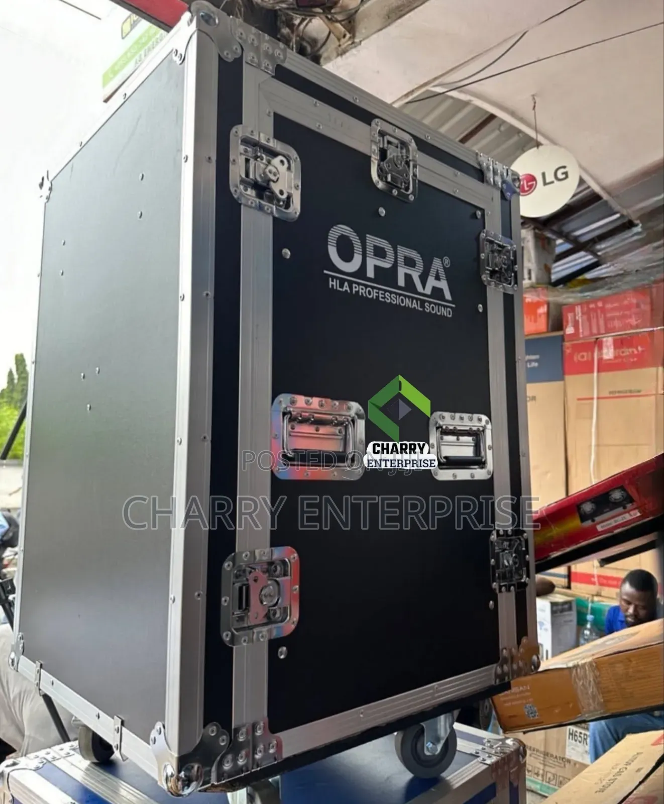 Opra Professional Music Rack Case Size 14
Storage for Mixer, Booster