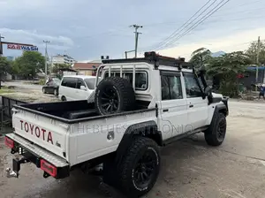 New Toyota Land Cruiser 2026 White
