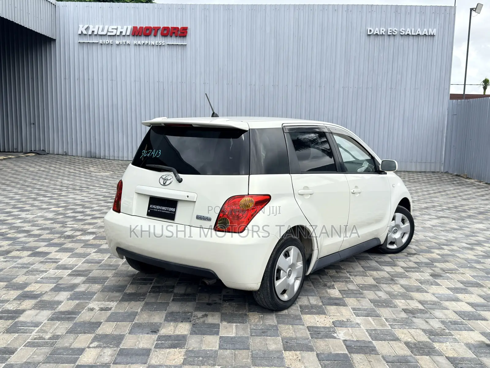 Toyota IST 2003 White