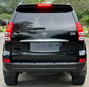 Toyota Land Cruiser Prado 2006 Black