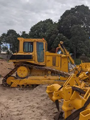 Caterpilar D6 Bulldozer