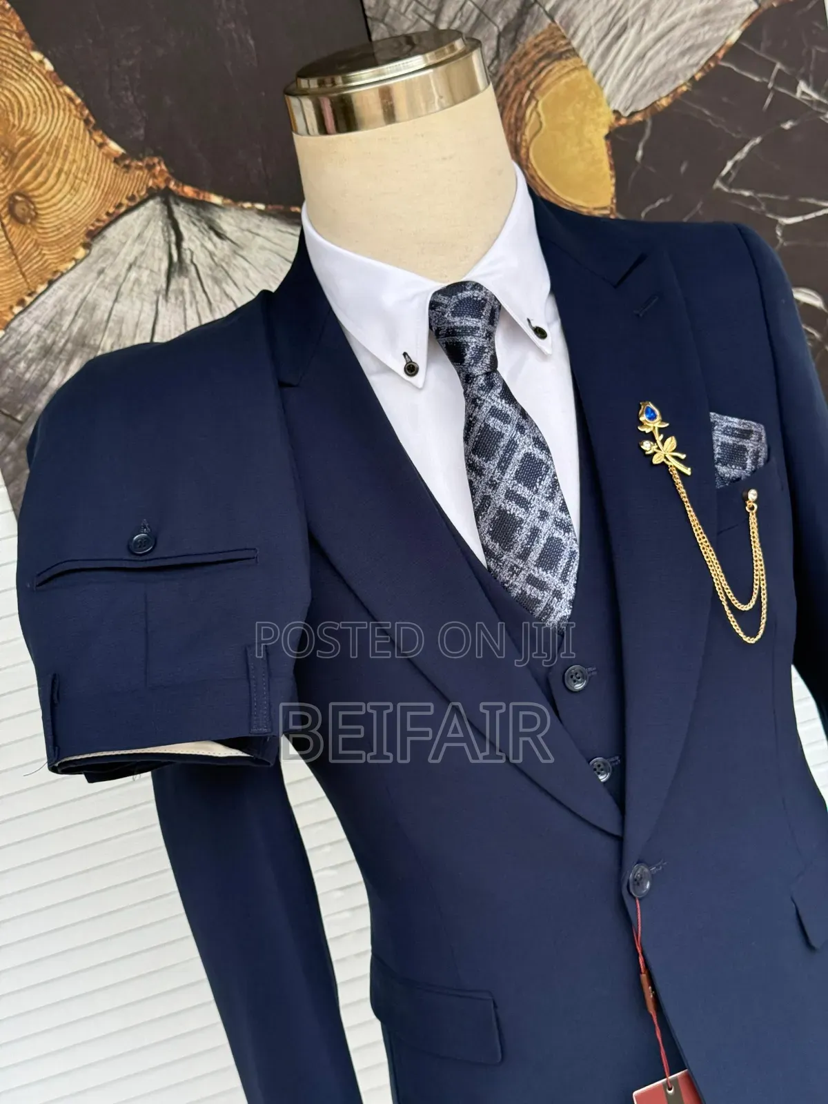 Dark Blue Plain Mpya