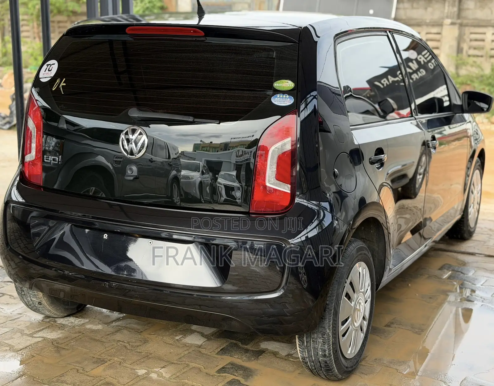 Volkswagen Up 2013 Black