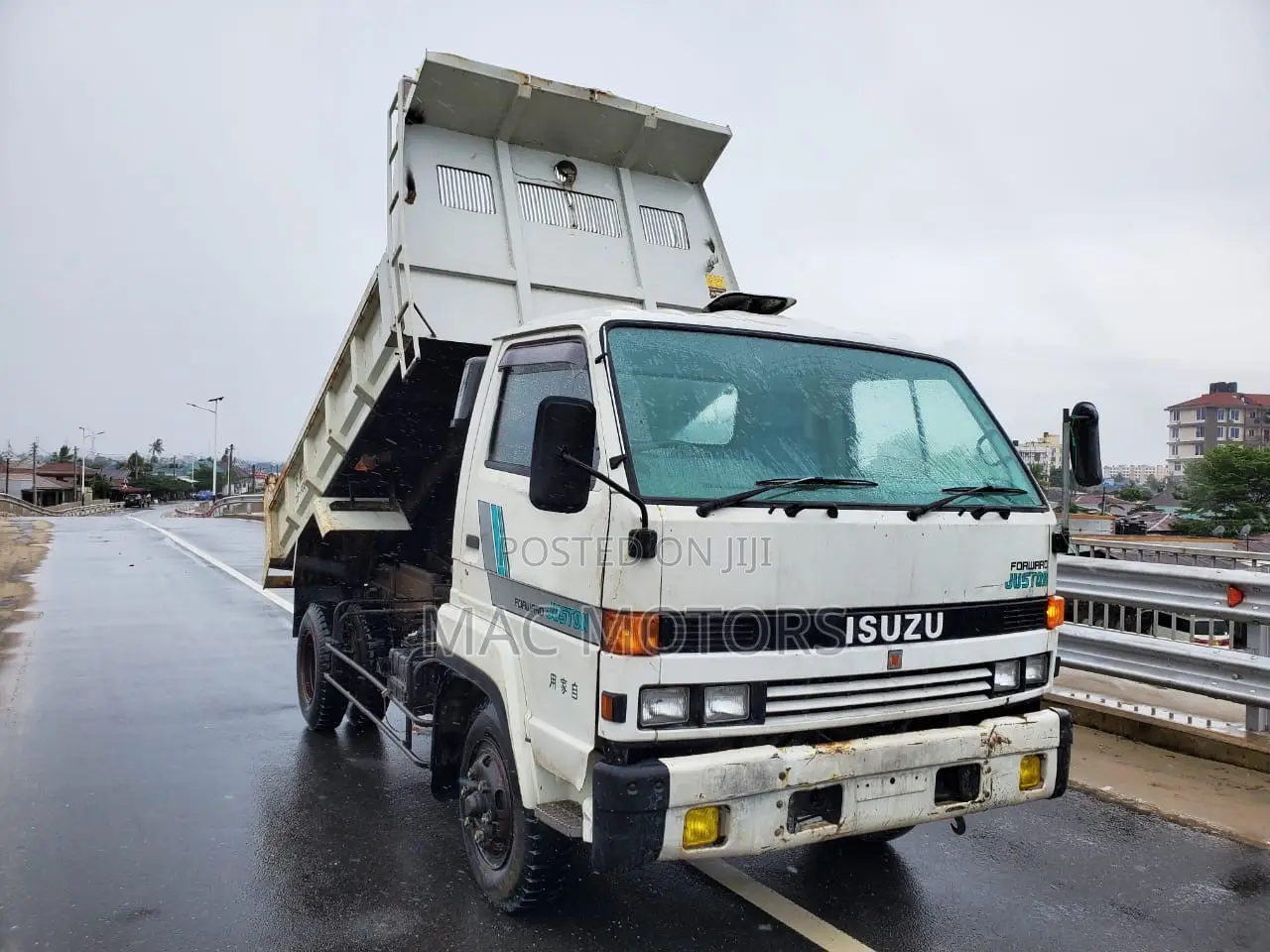 Isuzu Juston Tipper