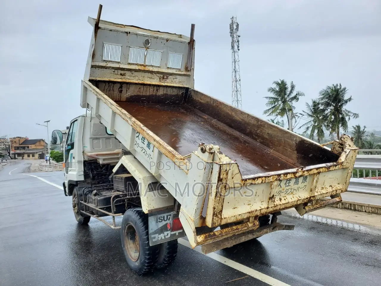 Isuzu Juston Tipper