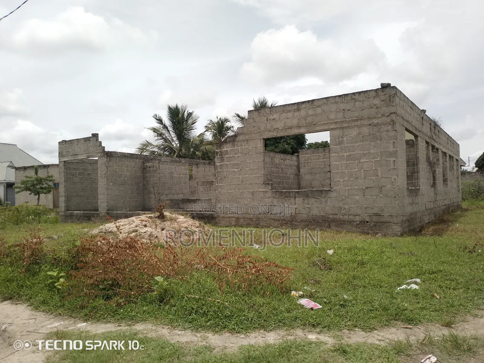 5bdrm House In Tanzania Daresalaam, Ilala For Sale