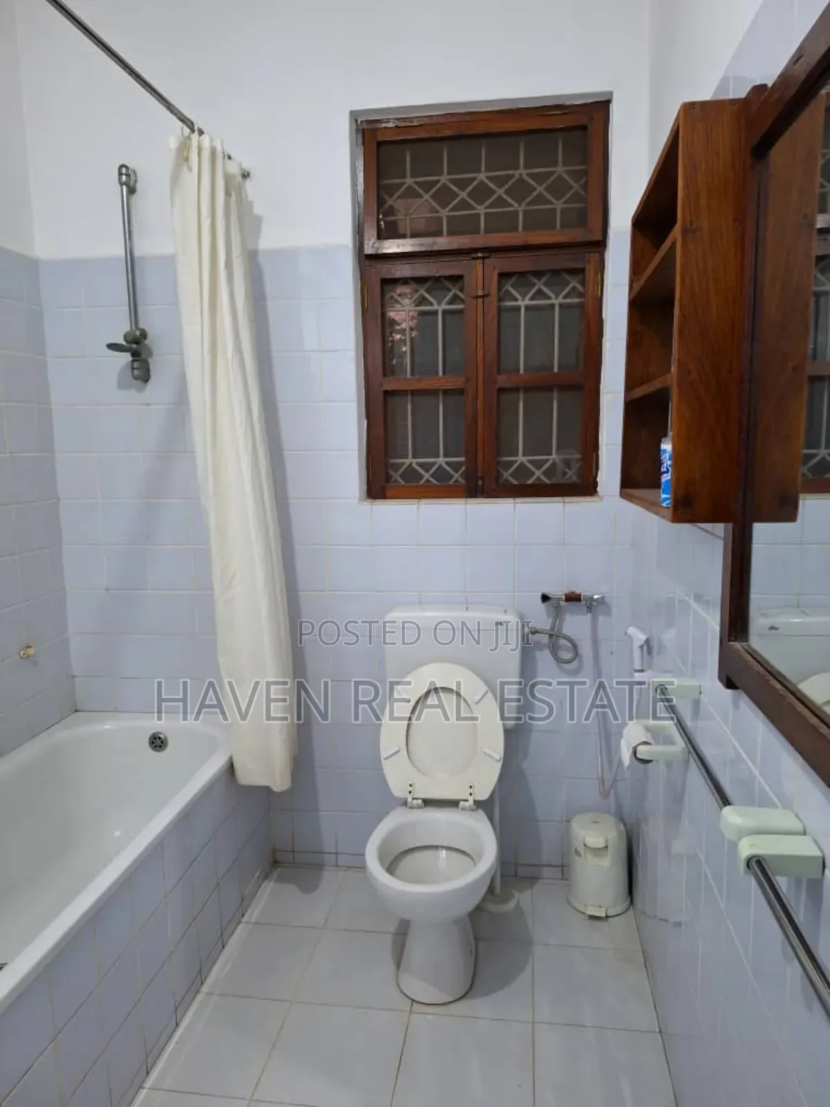 Furnished 3bdrm House in Ada Estate for rent