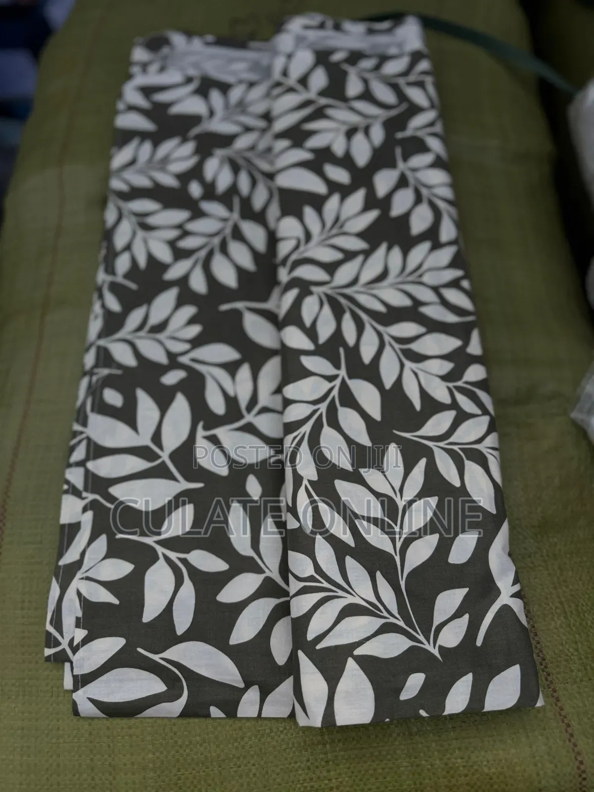 Shuka Za Uganda / Bedsheets Set
