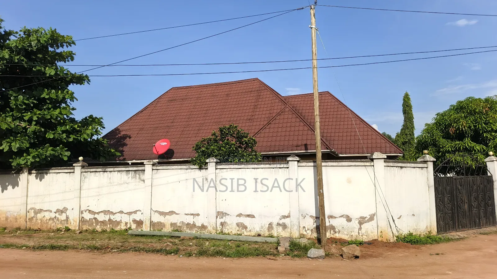 Furnished 4bdrm House in Buswelu for sale