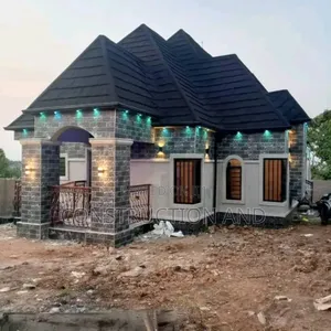 Mafundi Waliobobea Kujenga Nyumba Nzuri