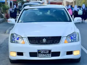 Toyota Crown 2007 White